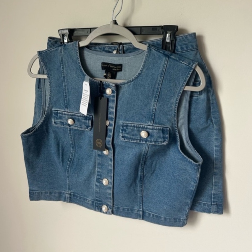 NEW HOUSE OF HARLOW 1960 Womens Denim Jean Mini Skirt & Vest top SET